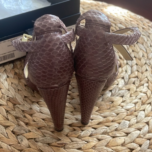 Very Sexy Vintage Rachel Zoe Python Print Stiletto Platform Heels in Rose Hue 🤩 - Picture 12 of 15